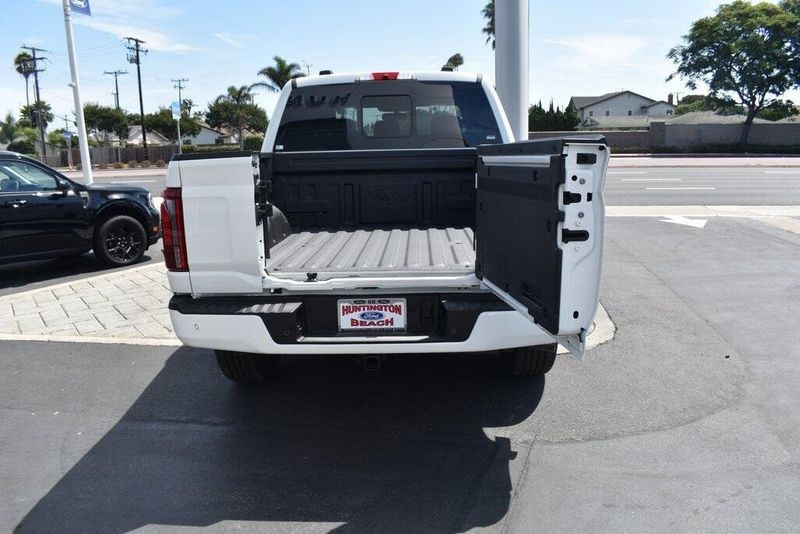 New 2025 Ford F-150 PlatinumImage 10