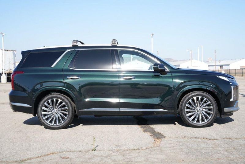 Used 2023 Hyundai Palisade CalligraphyImage 8