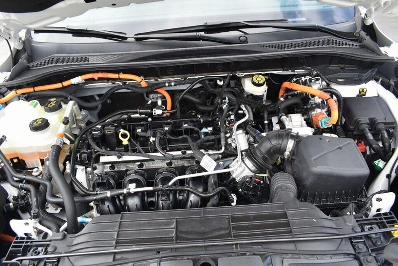 2022 Ford Escape Hybrid SELImage 21
