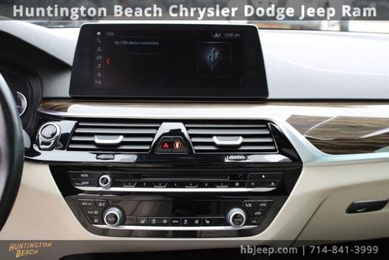 2018 BMW 5 Series 530iImage 15