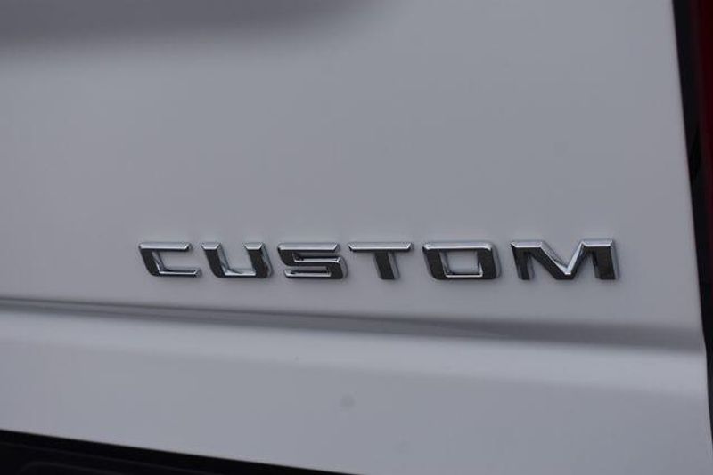 New 2026 Chevrolet Silverado 2500HD CustomImage 18