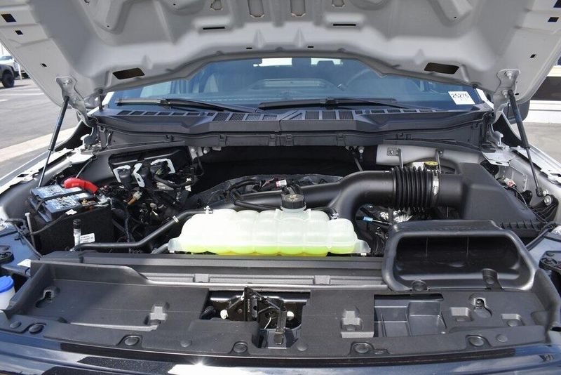 2025 Ford F-150 STXImage 20