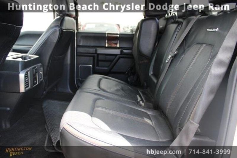 2015 Ford F-150 PlatinumImage 38
