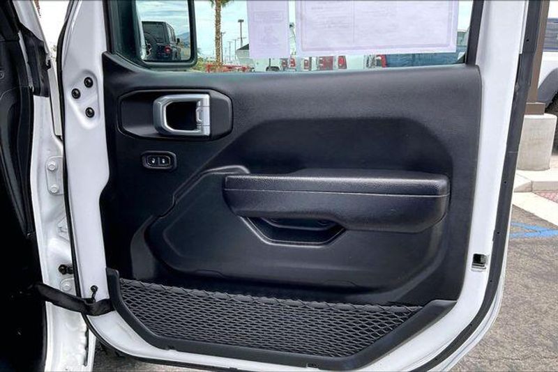 Used 2024 Jeep Wrangler 4xE Sport S 4xeImage 23