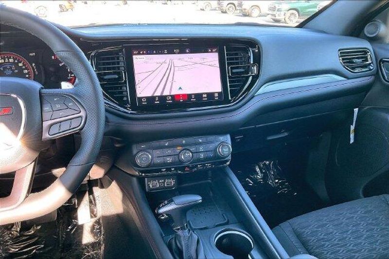 New 2027 Dodge Durango Gt Hemi V8 AwdImage 5