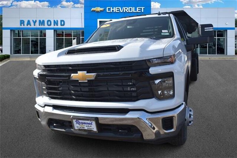 2025 Chevrolet Silverado 3500HD Work TruckImage 7