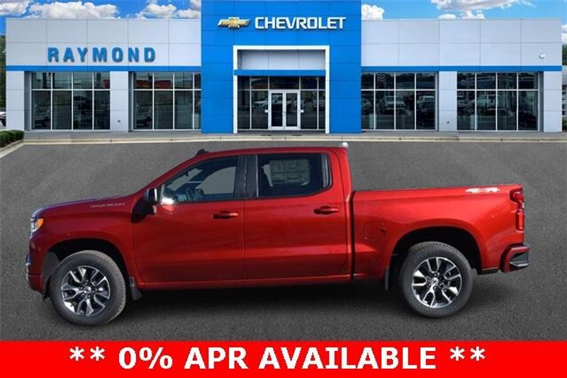 Used 2025 Chevrolet Silverado 1500 RSTImage 6