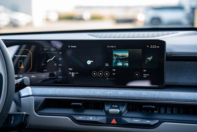 New 2026 Kia EV9 WindImage 24