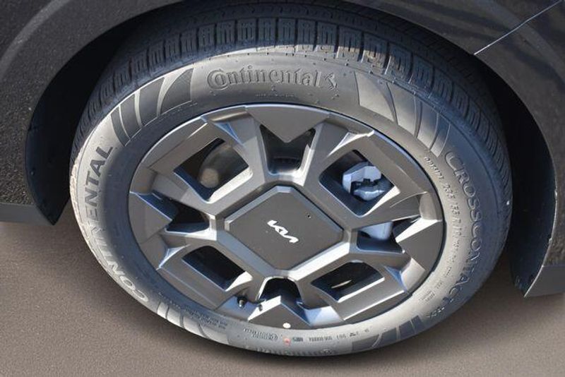 New 2026 Kia Carnival Hybrid EXImage 12