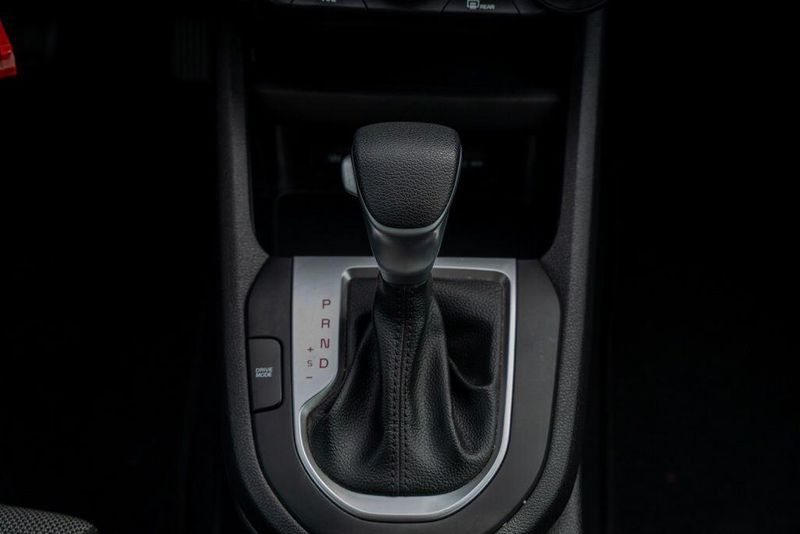 Used 2022 Kia Forte LXSImage 22
