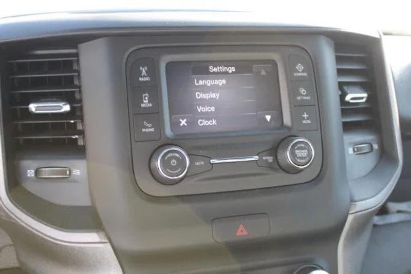 2023 RAM 2500 Tradesman Regular Cab Harbor BodyImage 25