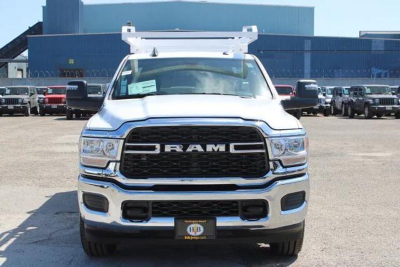 2024 RAM 2500 Tradesman Regular Cab Scelzi BodyImage 2
