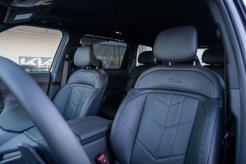 New 2027 Kia Telluride X-Line SX-PrestigeImage 13