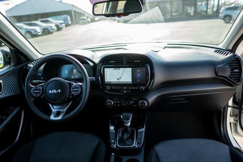 2023 Kia Soul SImage 13