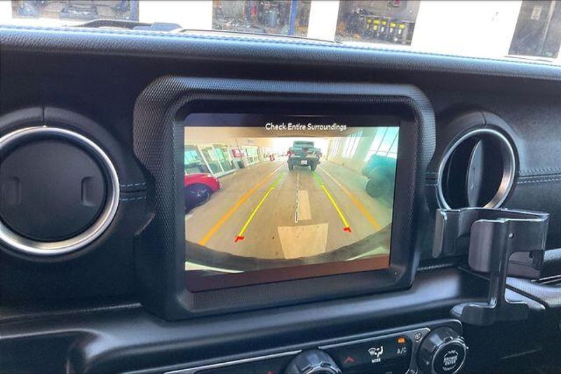 Used 2023 Jeep Wrangler 4xE Rubicon 4xeImage 21