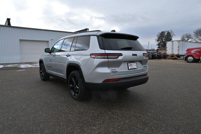 2025 Jeep Grand Cherokee L LimitedImage 8