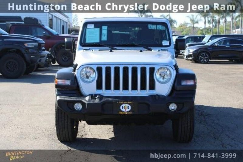 2022 Jeep Wrangler Unlimited Sport SImage 2