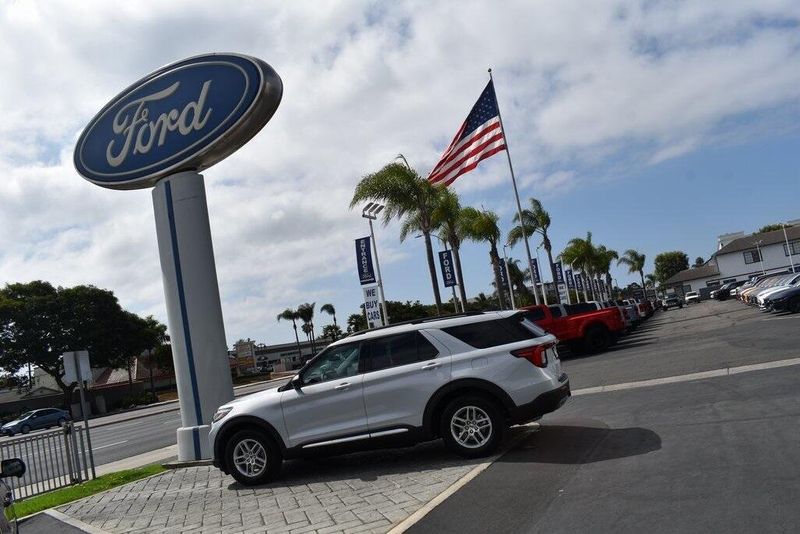New 2025 Ford Explorer ActiveImage 20