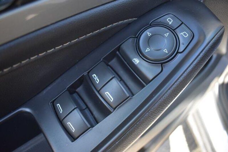 Used 2022 Chevrolet Traverse LT LeatherImage 23