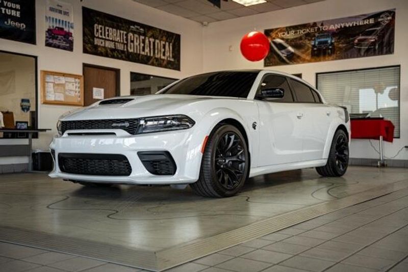 Used 2023 Dodge Charger SRT Hellcat WidebodyImage 4