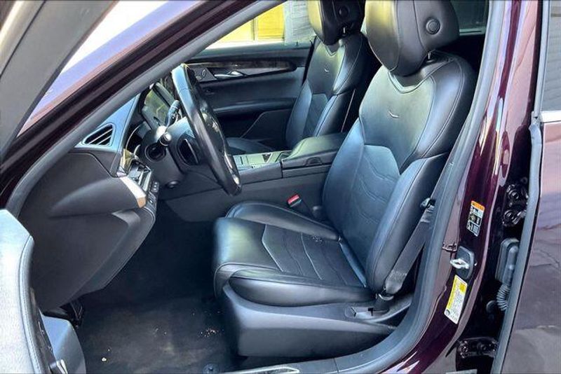 Used 2017 Cadillac CT6 Hybrid Plug-InImage 24