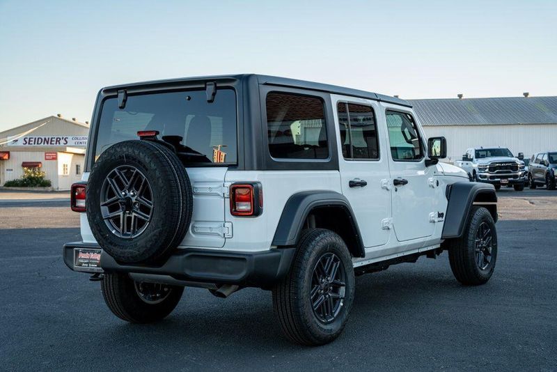 New 2026 Jeep Wrangler Sport SImage 7
