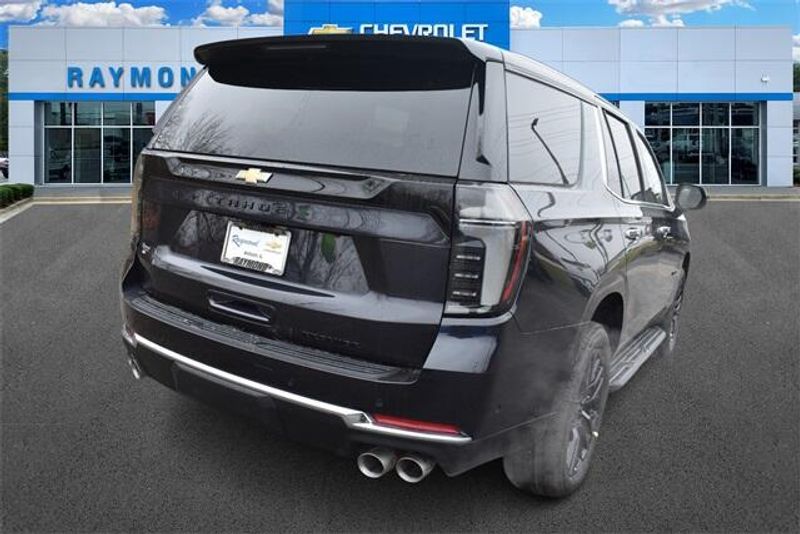 New 2026 Chevrolet Tahoe PremierImage 3