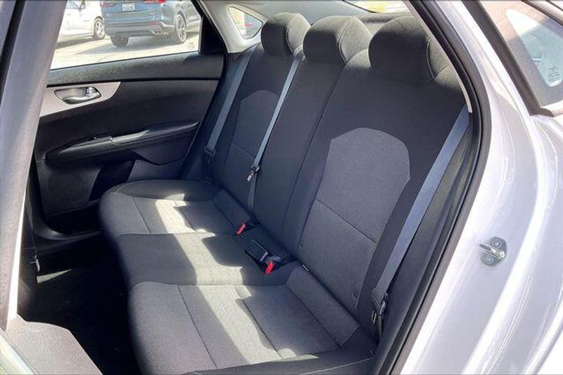 Used 2023 Kia Forte LXSImage 25
