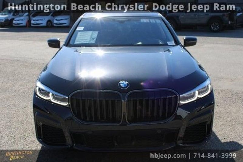 2022 BMW 7 Series M760iImage 2