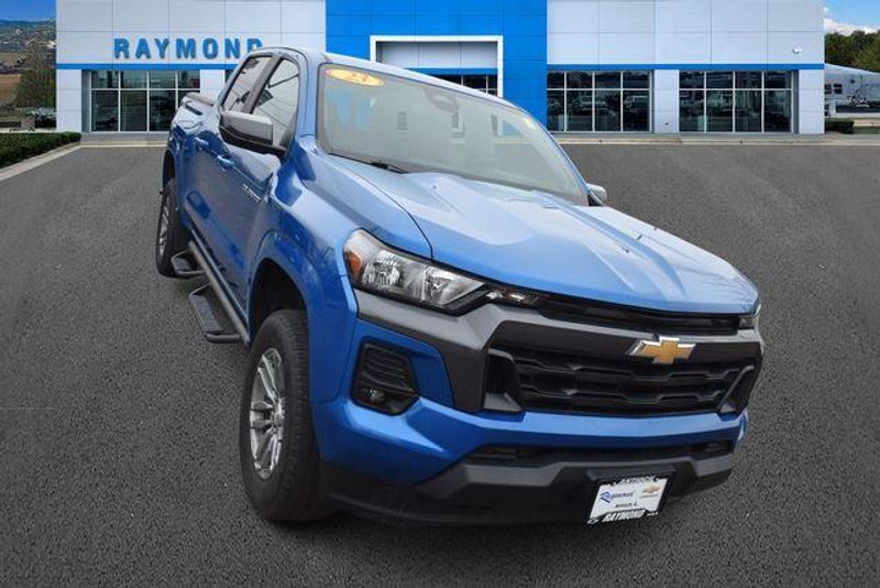 Used 2023 Chevrolet Colorado LTImage 9