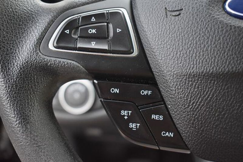 Used 2018 Ford Escape SEImage 26
