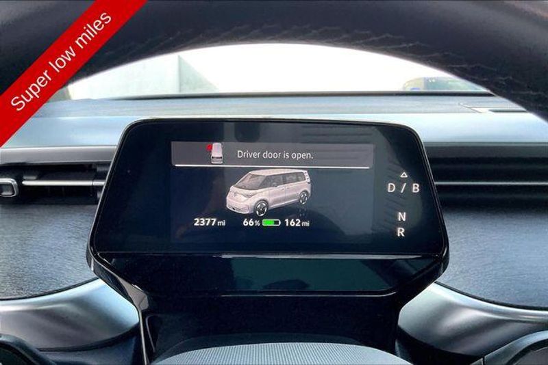 Used 2025 Volkswagen ID. Buzz Pro S PlusImage 20