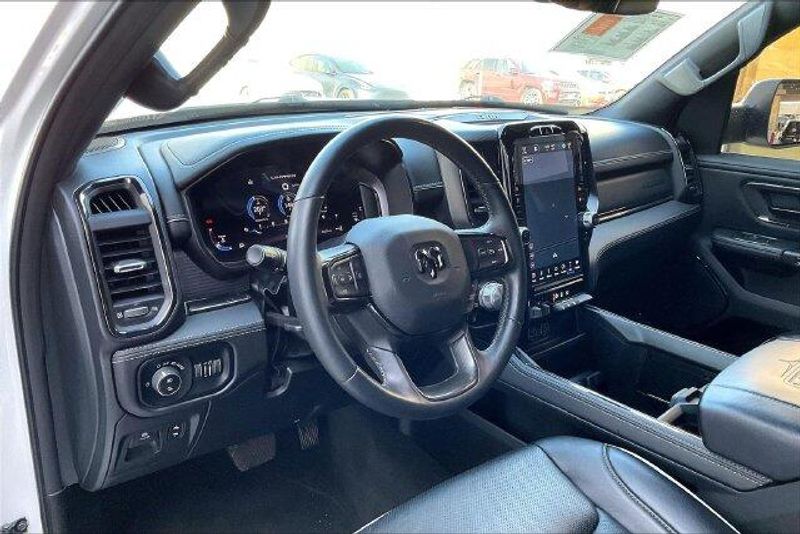 Used 2024 RAM 1500 LimitedImage 14