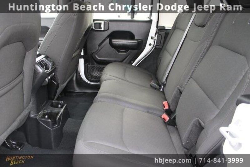 2023 Jeep Wrangler Sport SImage 32