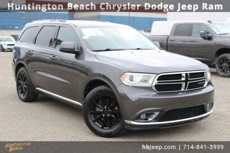 2018 Dodge Durango SXTImage 1