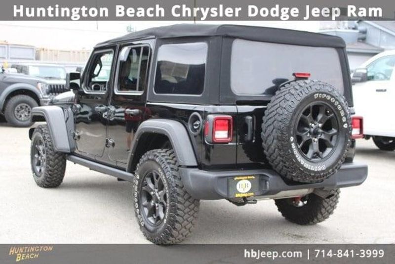 2021 Jeep Wrangler Unlimited WillysImage 3