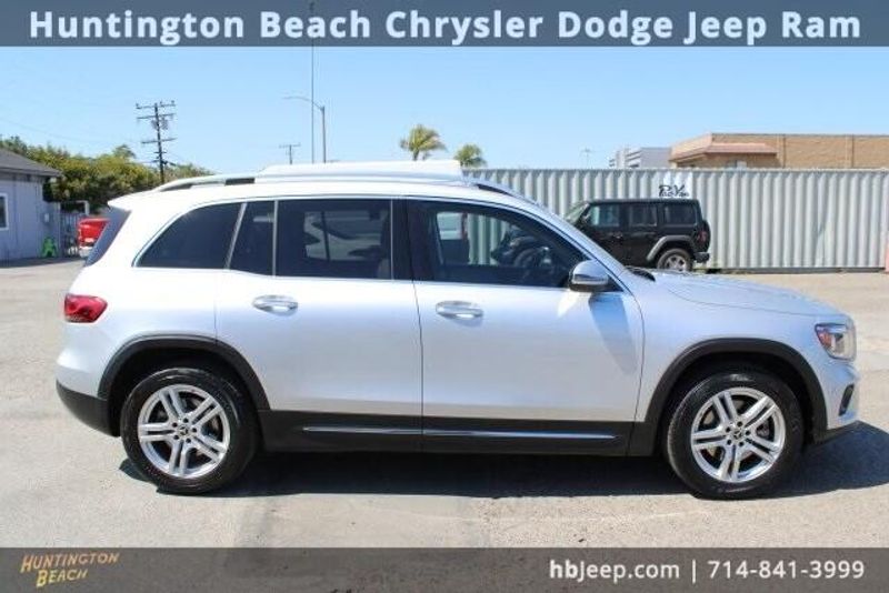 2021 Mercedes-Benz GLB 250Image 3