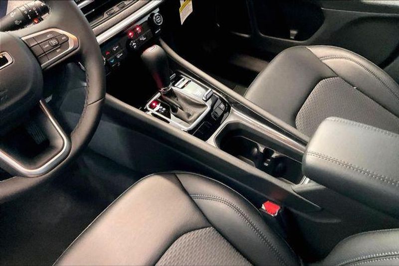 New 2026 Jeep Compass Latitude 4x4Image 7