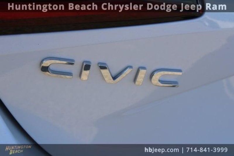 2022 Honda Civic Sport TouringImage 7