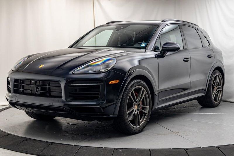 2023 Porsche Cayenne GTSImage 1