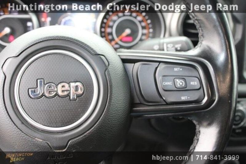 2021 Jeep Wrangler Unlimited WillysImage 19