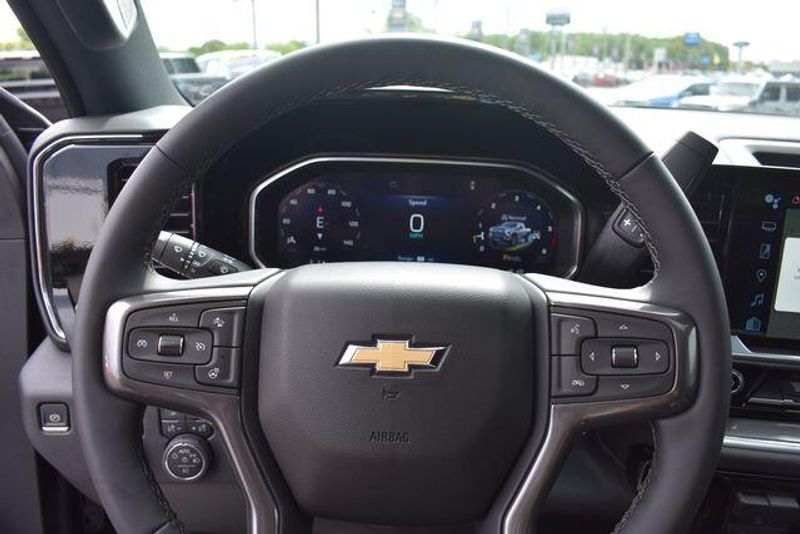 New 2026 Chevrolet Silverado 3500HD High CountryImage 33