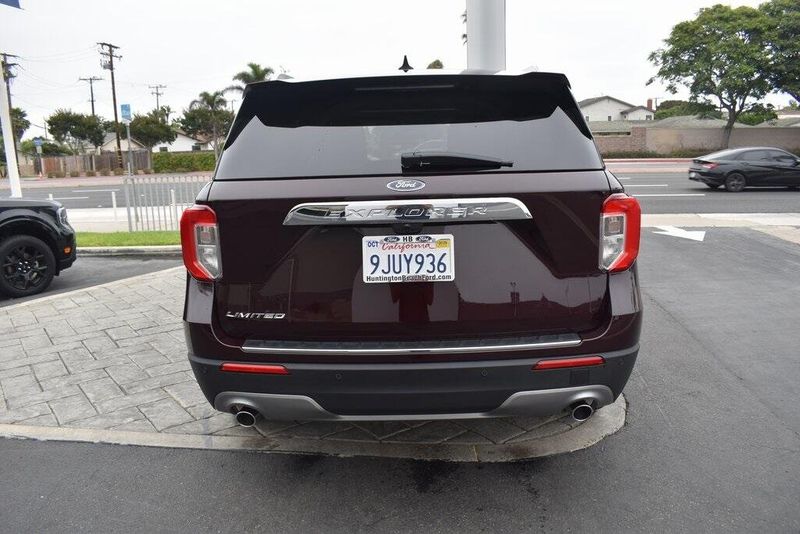 Used 2023 Ford Explorer LimitedImage 8