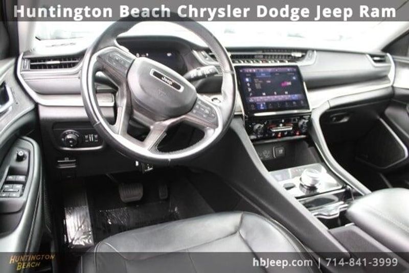 2022 Jeep Grand Cherokee L LimitedImage 15