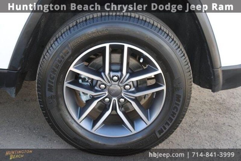 2022 Jeep Grand Cherokee WK LimitedImage 9