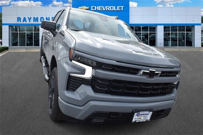 2024 Chevrolet Silverado 1500 RSTImage 9