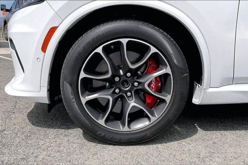 New 2026 Dodge Durango Srt Hellcat AwdImage 10