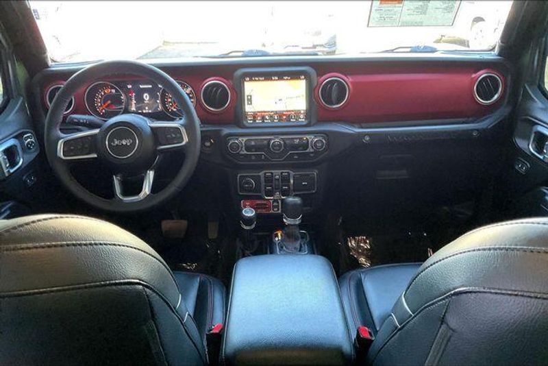 Used 2023 Jeep Wrangler RubiconImage 15