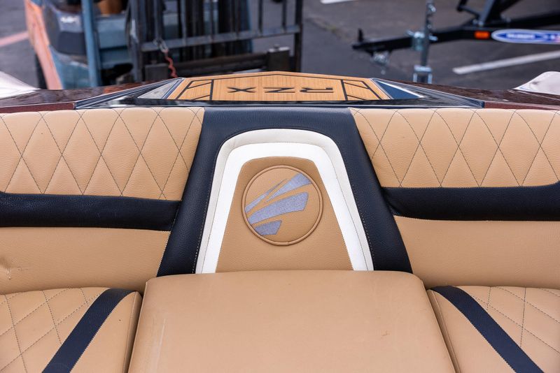 USED 2019 TIGE 2 RZX Image 22