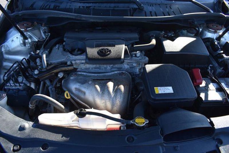 Used 2015 Toyota Camry LEImage 29